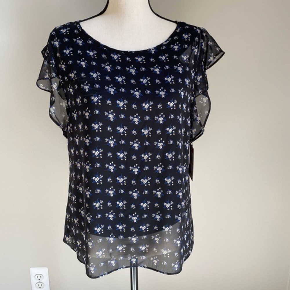 NWT Vince Camuto Floral Flutter Sleeve Blouse S